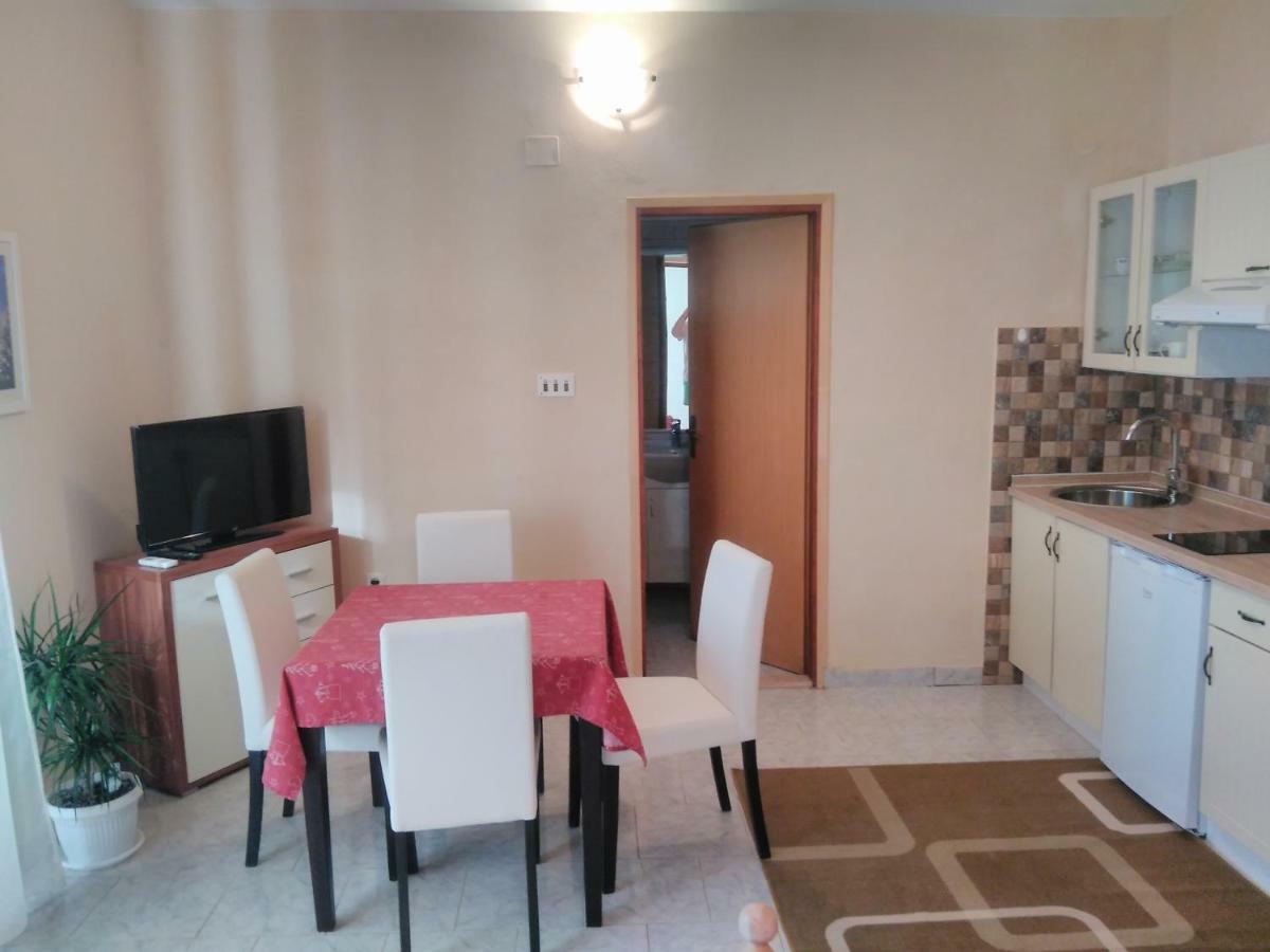 Apartmani Vinka メドゥリン エクステリア 写真