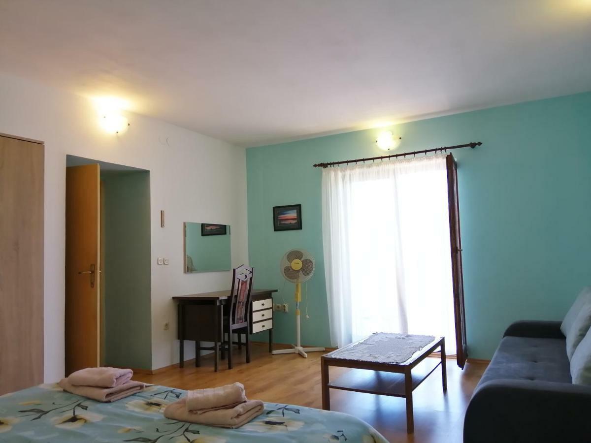 Apartmani Vinka メドゥリン エクステリア 写真
