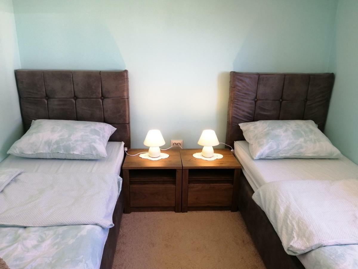 Apartmani Vinka メドゥリン エクステリア 写真