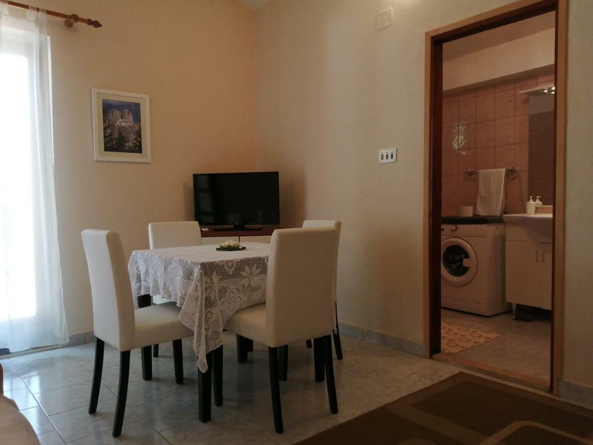 Apartmani Vinka メドゥリン エクステリア 写真