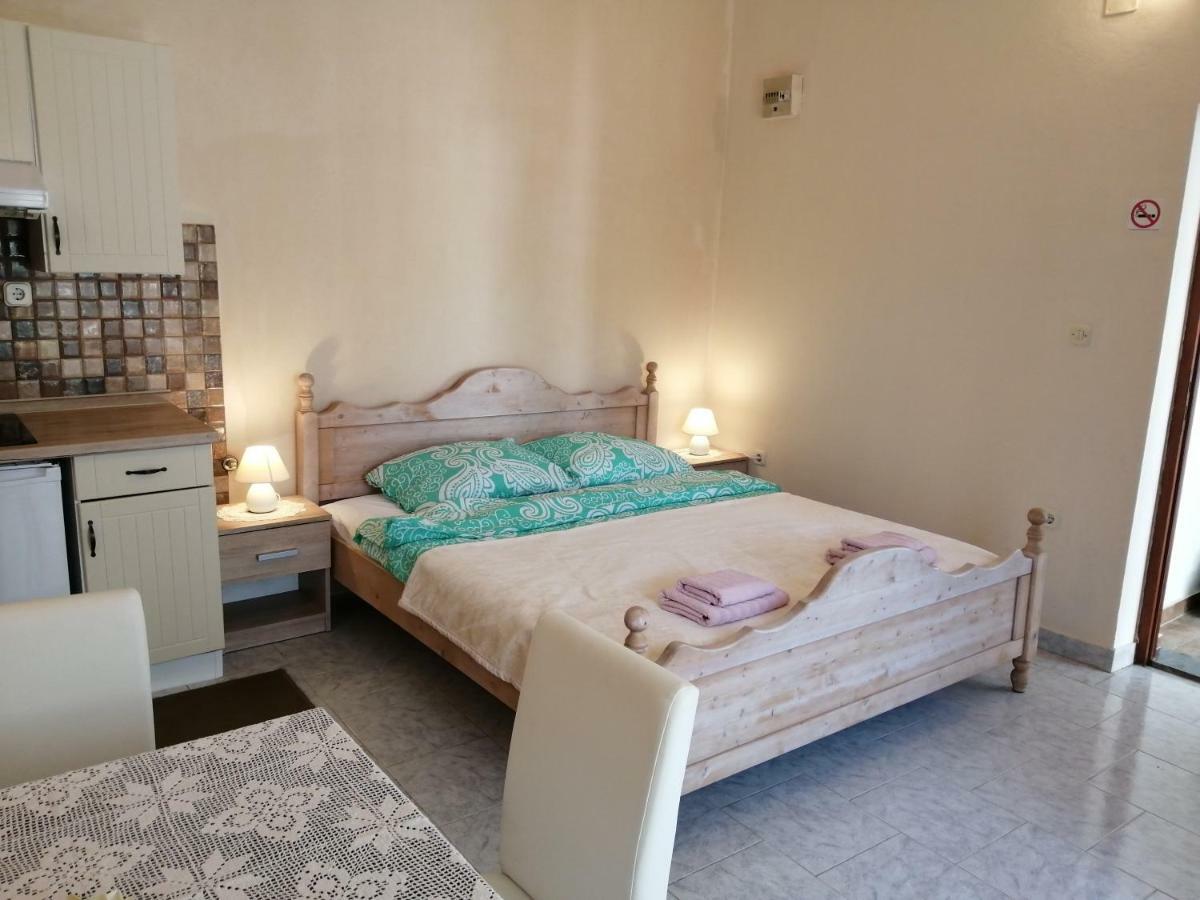Apartmani Vinka メドゥリン エクステリア 写真