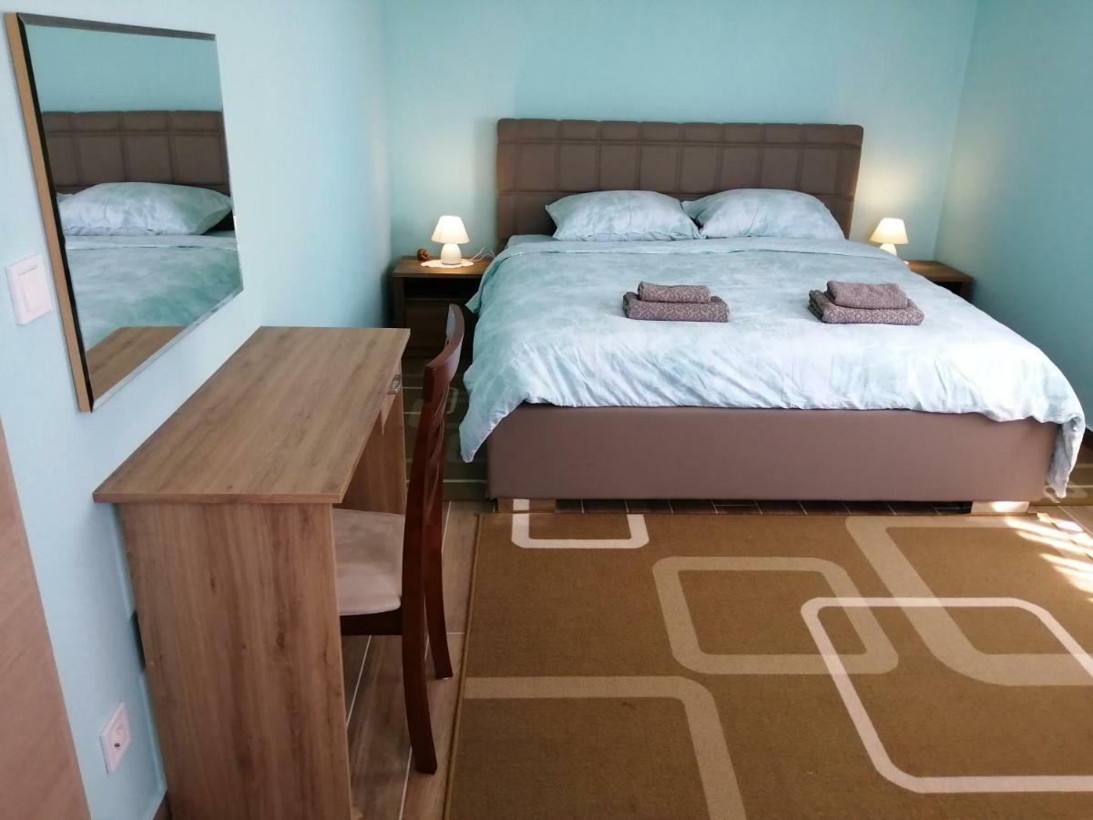 Apartmani Vinka メドゥリン エクステリア 写真
