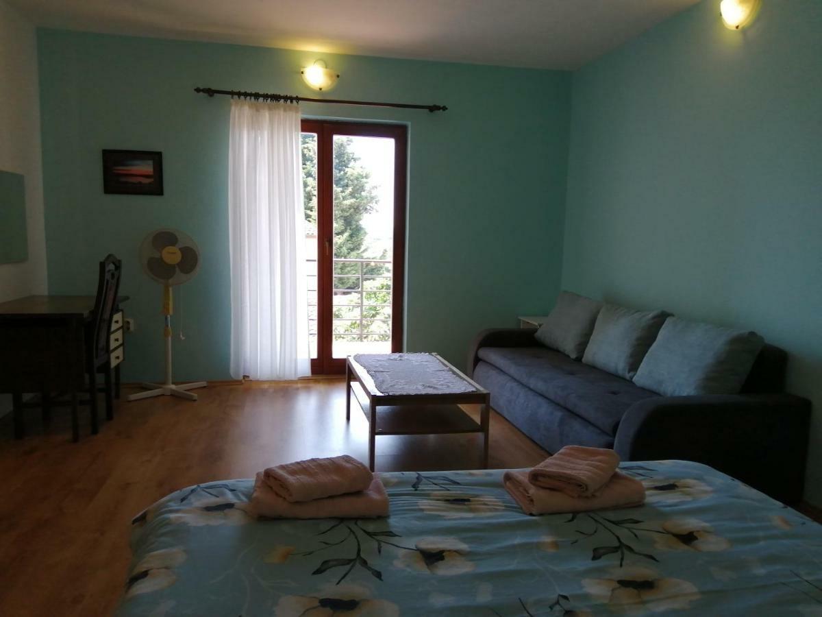 Apartmani Vinka メドゥリン エクステリア 写真
